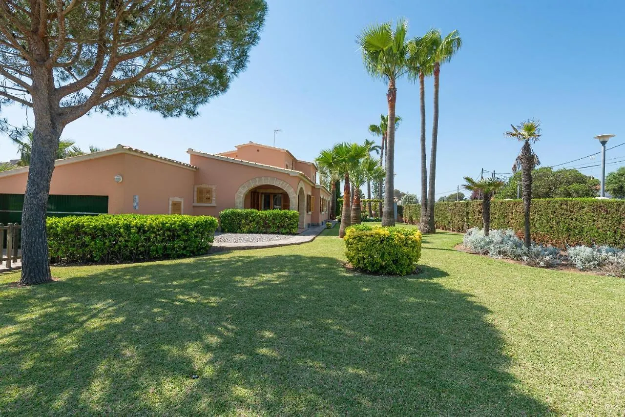Mulholland Villa Can Picafort  0*, Can Picafort (Mallorca)